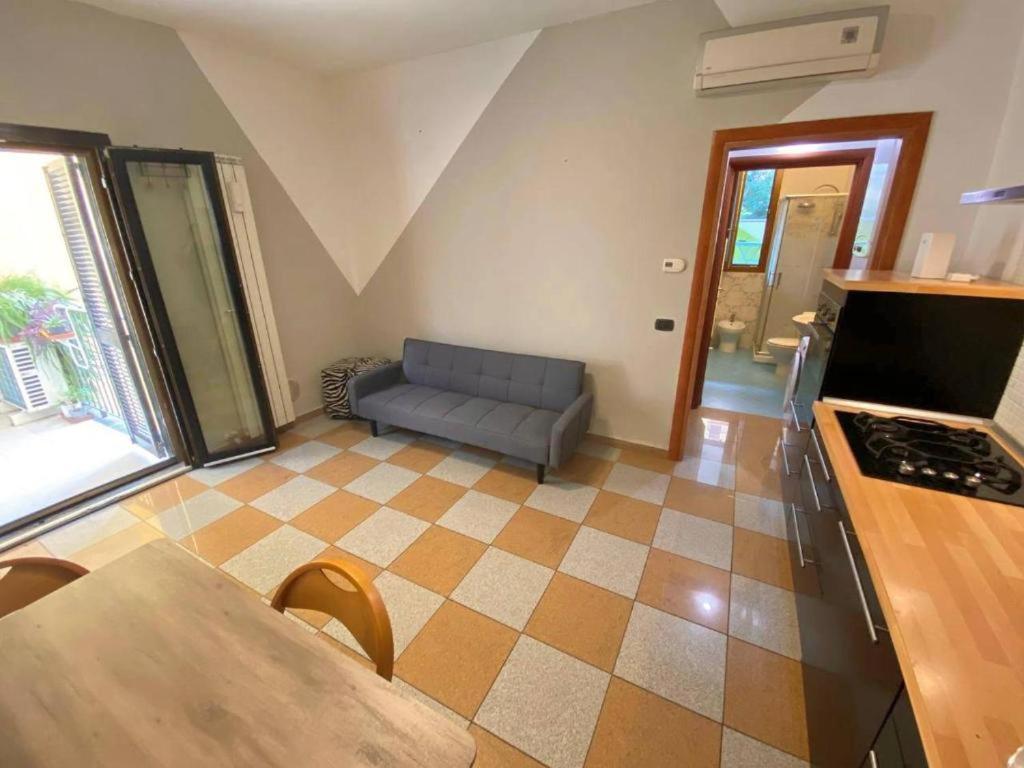 米兰Conte Rosso House, Con Doppia Terrazza In Coorte Tranquilla A Due Passi Da Stazione E Metropolitana Lambrate公寓 外观 照片